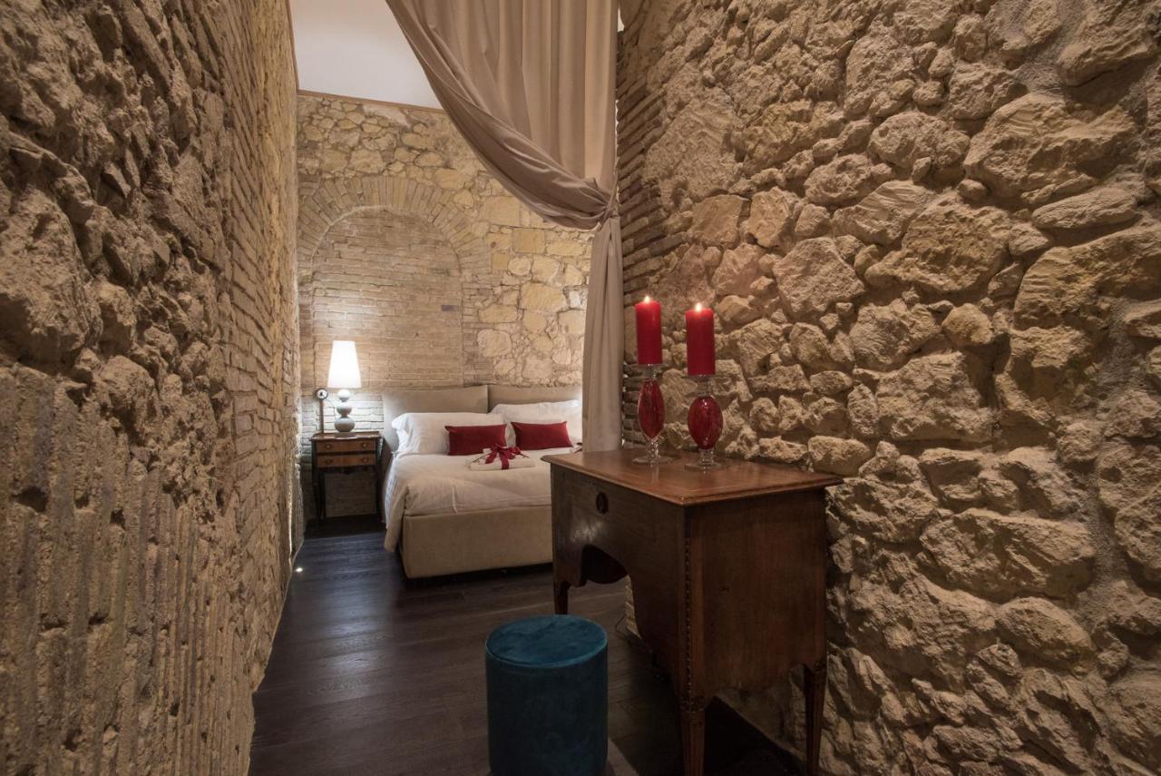 La Suite Di Via Sulis Каляри Екстериор снимка